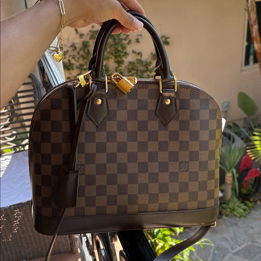 Louis Vuitton Alma pm - Picture 16 of 17